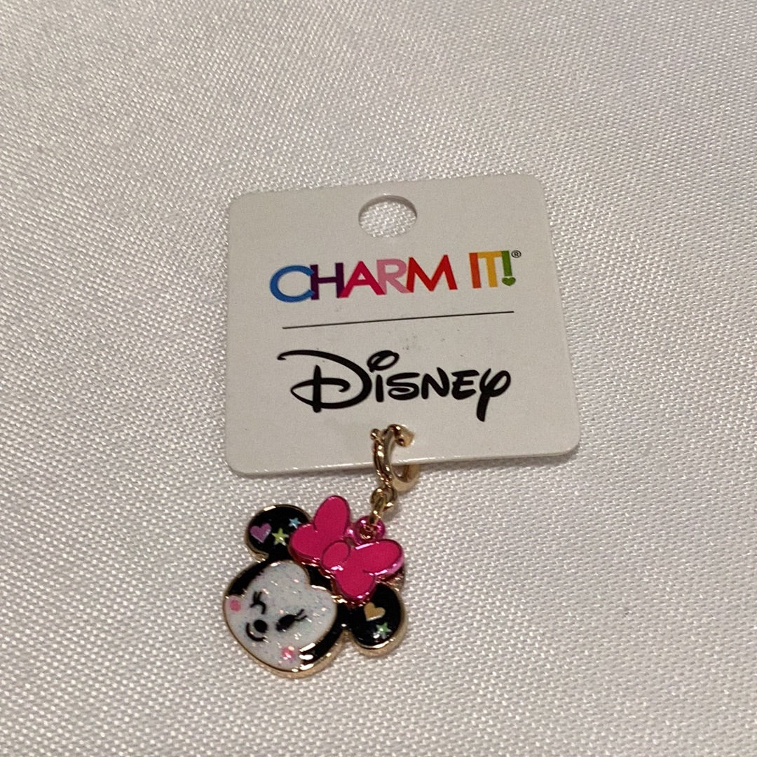 CHARM IT! Mickey and Minnie Mouse