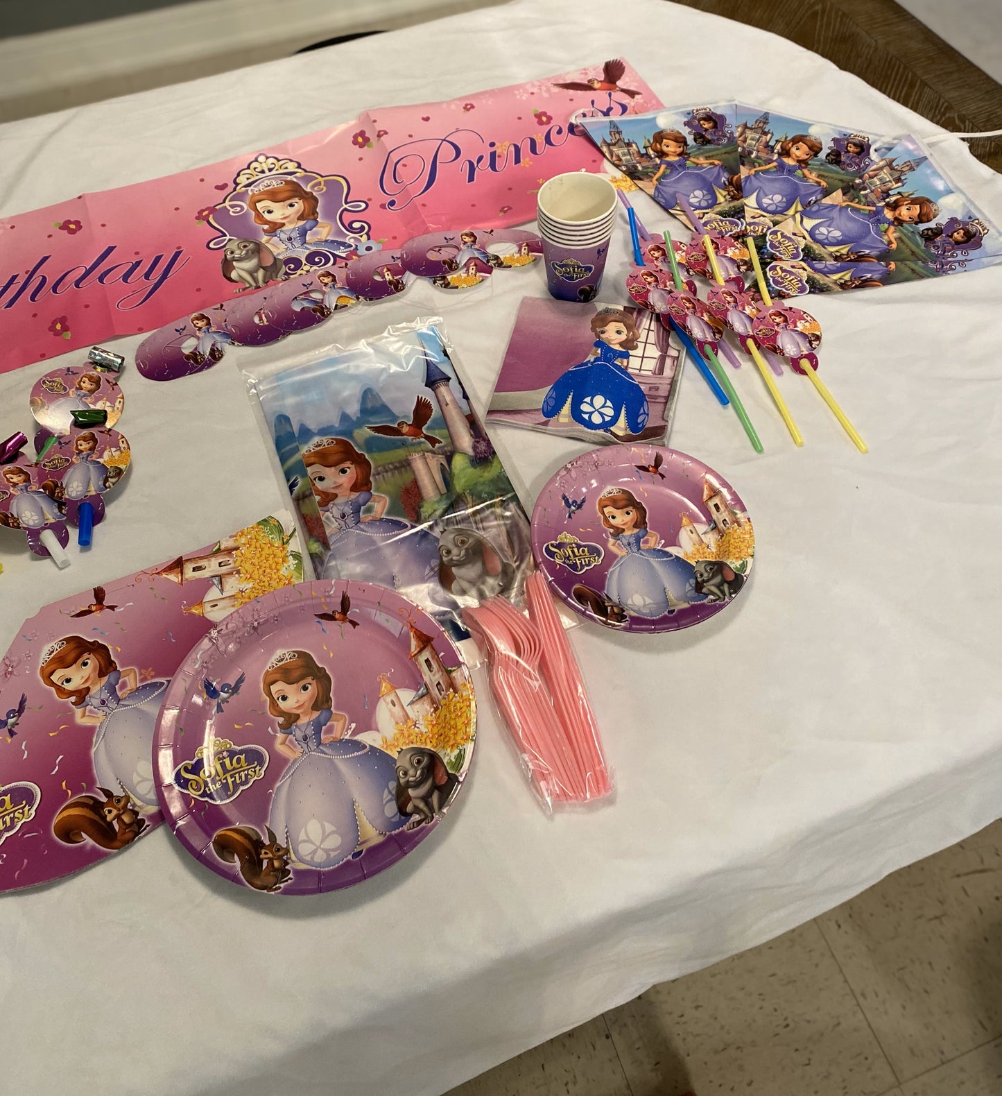 Sofia the 1st Party Pack